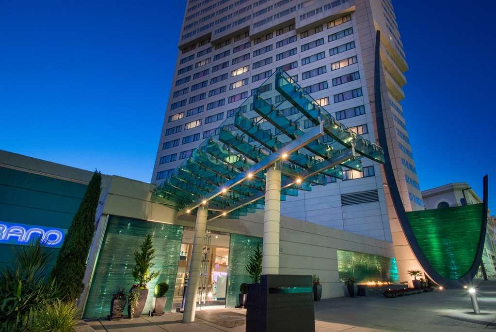Hotel Murano Tacoma Exteriör bild Hilton Athens
